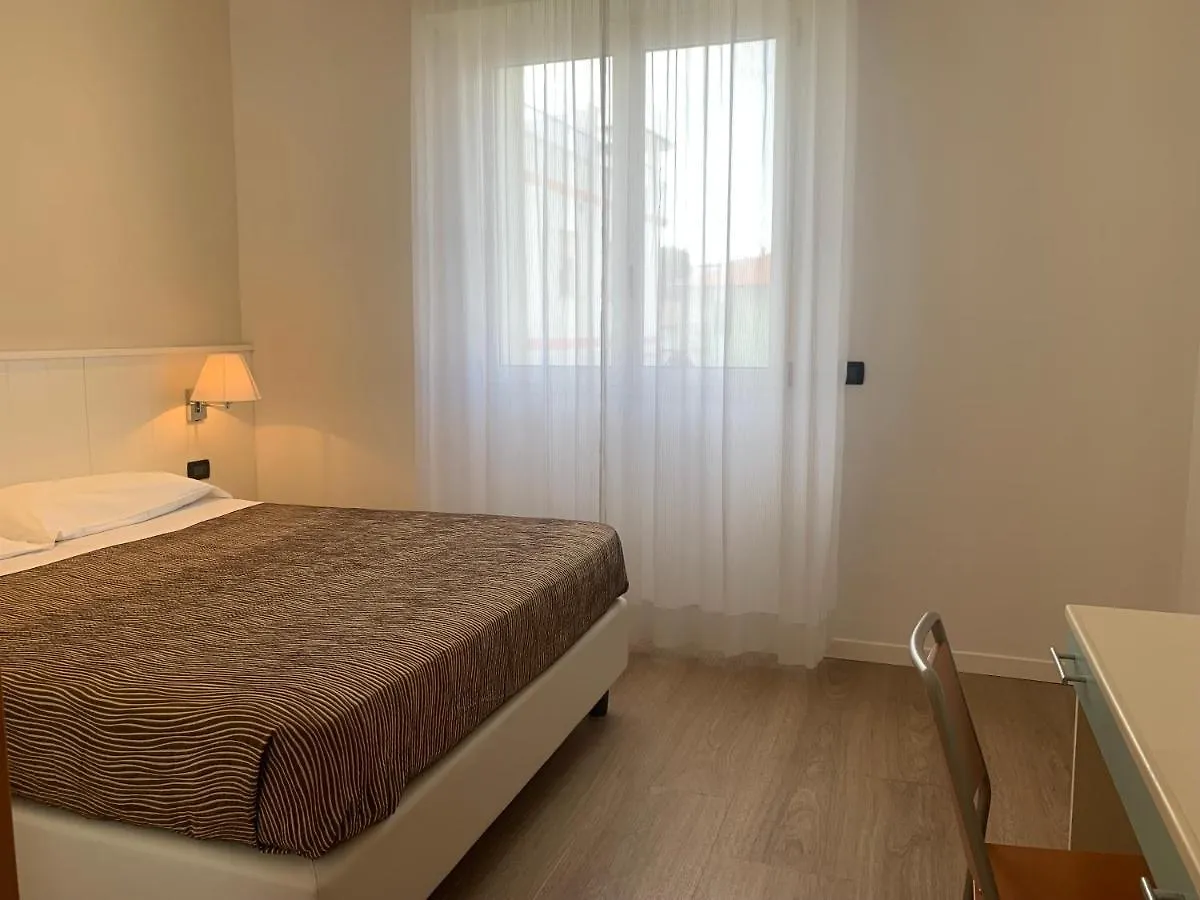 Residence Aida Rimini 3*,